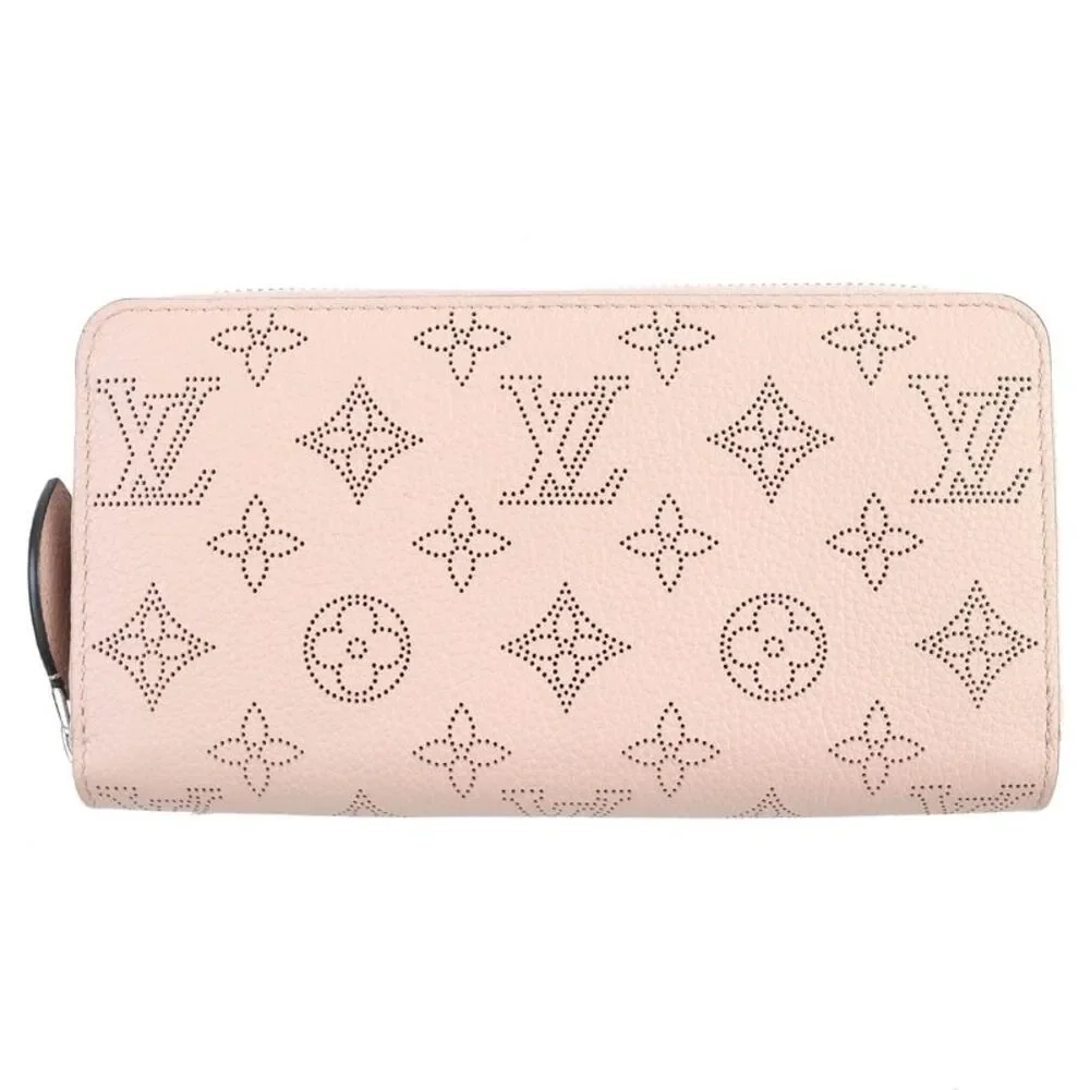 Louis Vuitton Mahina Monogram Leather Zippy Wallet